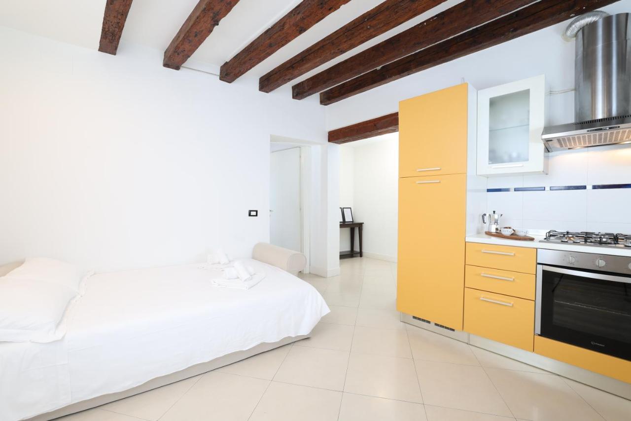 Bricola Biennale Apartments Venice Exterior photo