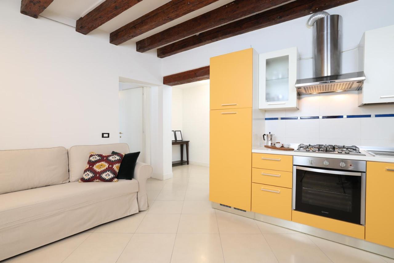 Bricola Biennale Apartments Venice Exterior photo